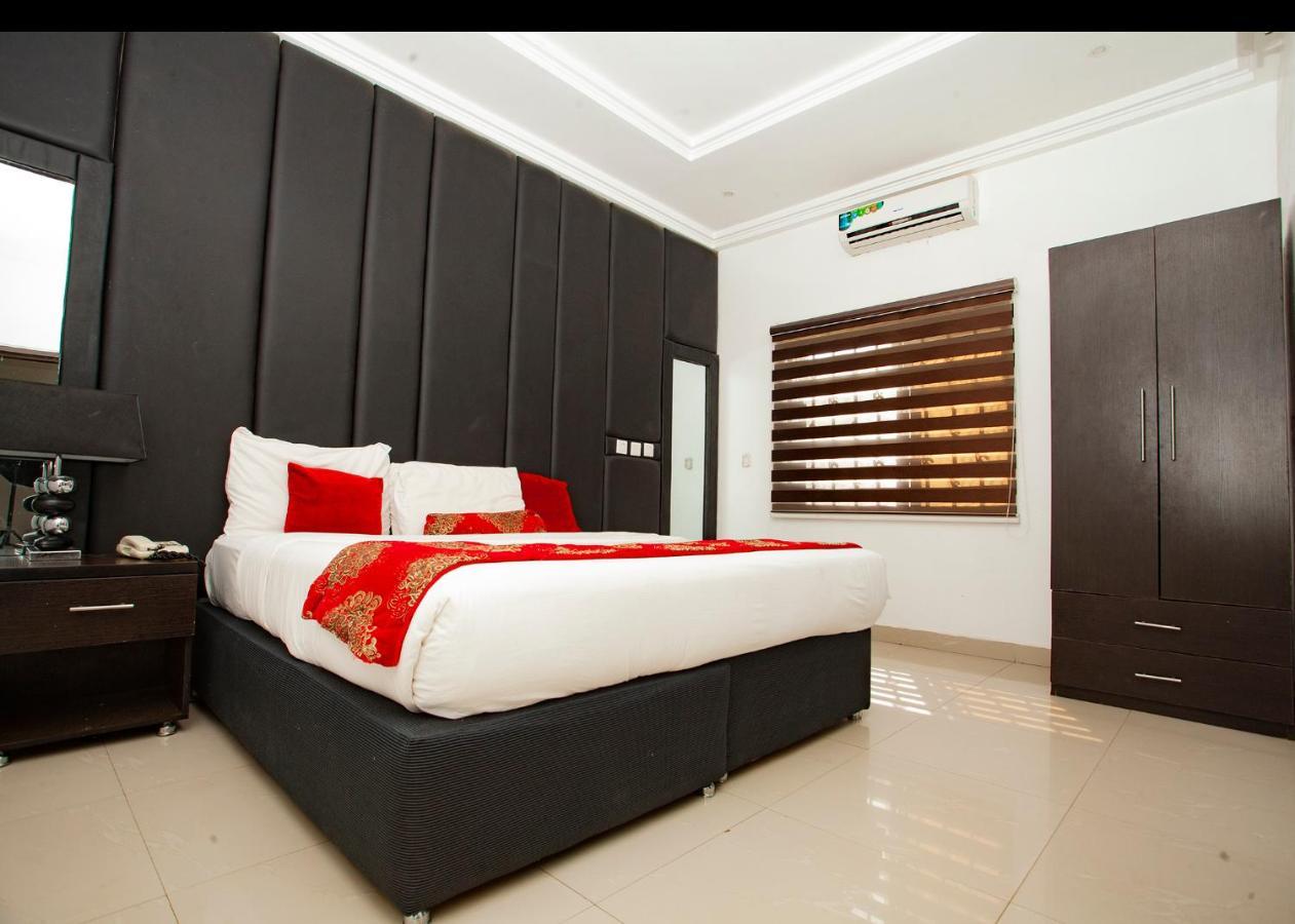 Grand Palazzo Hotel Gwarimpa Абуджа Екстер'єр фото