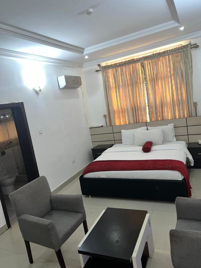 Grand Palazzo Hotel Gwarimpa Абуджа Екстер'єр фото