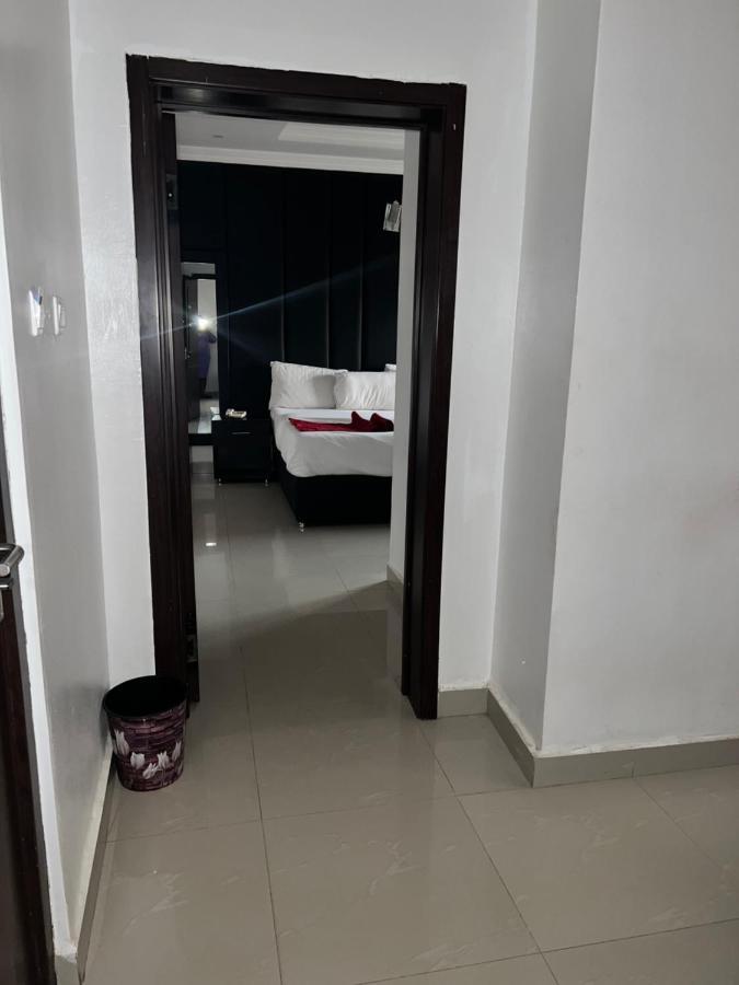 Grand Palazzo Hotel Gwarimpa Абуджа Екстер'єр фото
