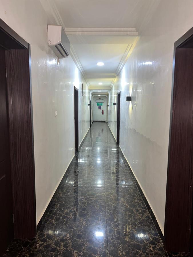 Grand Palazzo Hotel Gwarimpa Абуджа Екстер'єр фото