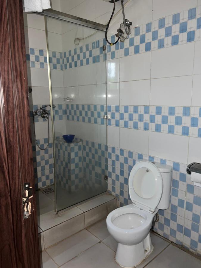 Grand Palazzo Hotel Gwarimpa Абуджа Екстер'єр фото