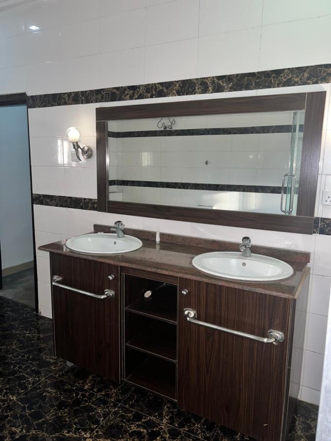 Grand Palazzo Hotel Gwarimpa Абуджа Екстер'єр фото