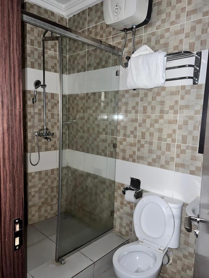 Grand Palazzo Hotel Gwarimpa Абуджа Екстер'єр фото