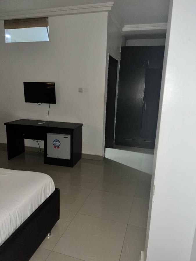 Grand Palazzo Hotel Gwarimpa Абуджа Екстер'єр фото
